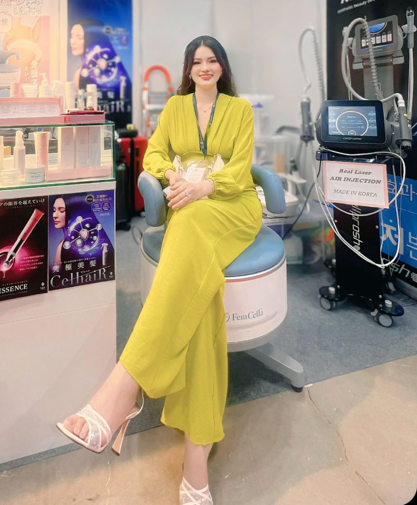 Lee Phuong Tich Cuc Tham Gia Cac Hoat Dong Giai Tri Su Kien Lam Dep 5