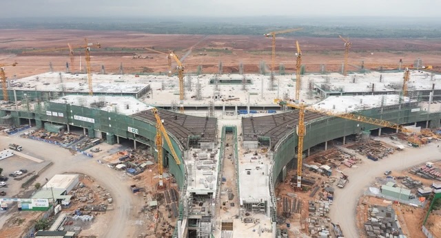 4567839698973035690971008386787830313722960n 1724583184884353813368