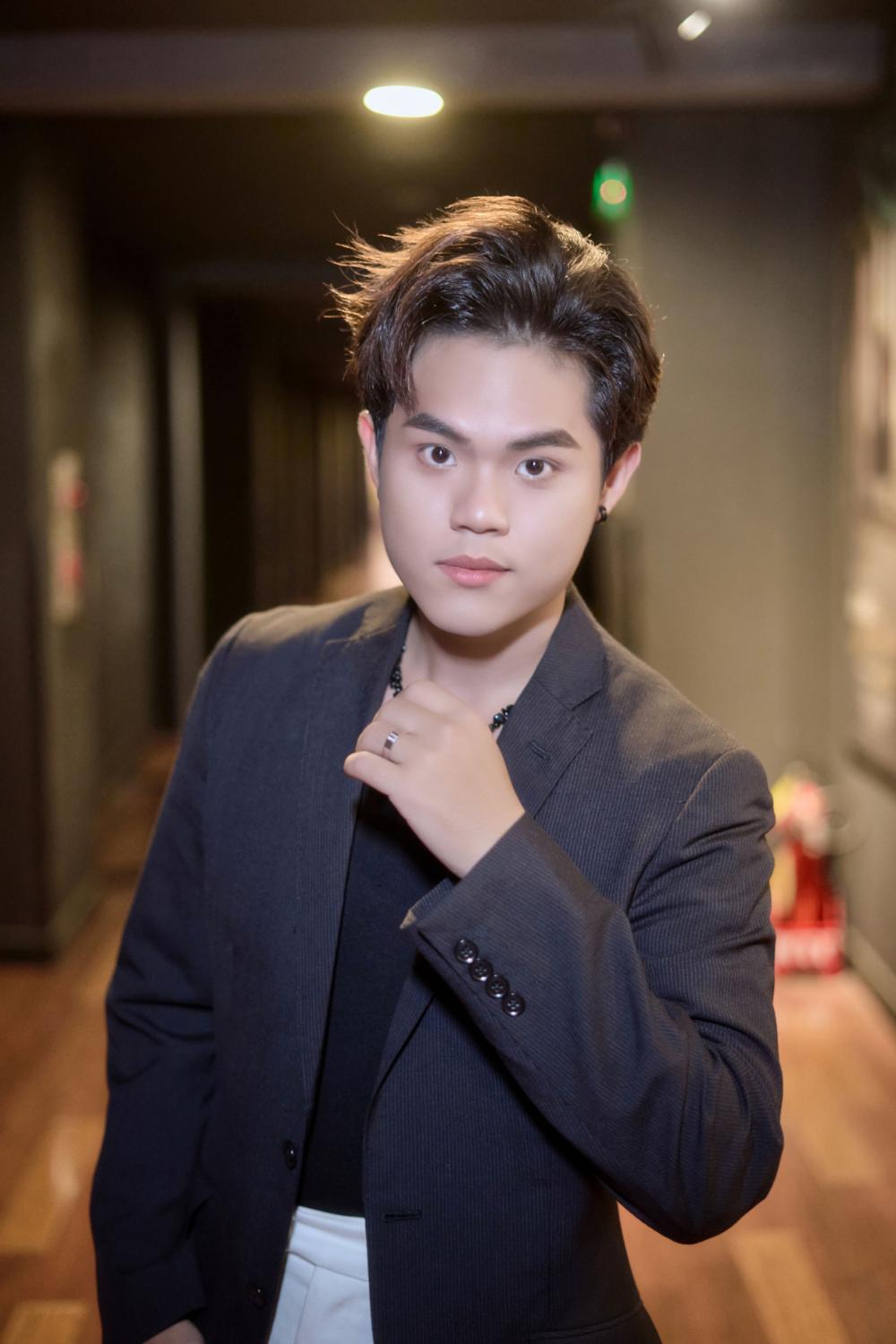 Dien Vien Quang Anh 2