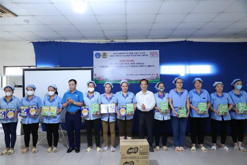 Nestle Dong Hanh Cung Quy Tam Long Vang Ho Tro Nguoi Lao Dong 2