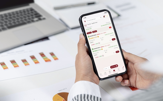 Khoi Ngoai Day Manh Mua Rong Co Phieu Viet Mot Ma Ngan Hang Duoc Gom Gan 400 Ty 1