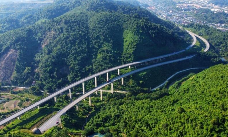 Cao Toc Hoa Binh Moc Chau 1108 1 1