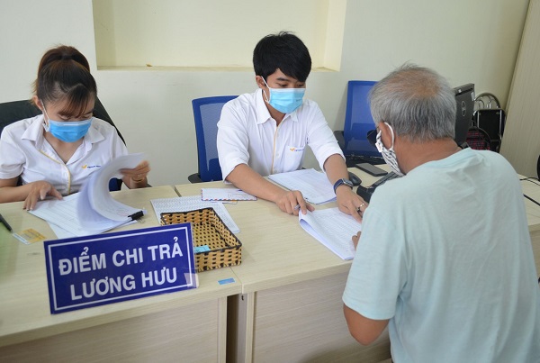 Nhung Ai Duoc Nghi Huu Truoc Tuoi Nam 2024 Ma Khong Bi Tru Tien Luong Huu 1