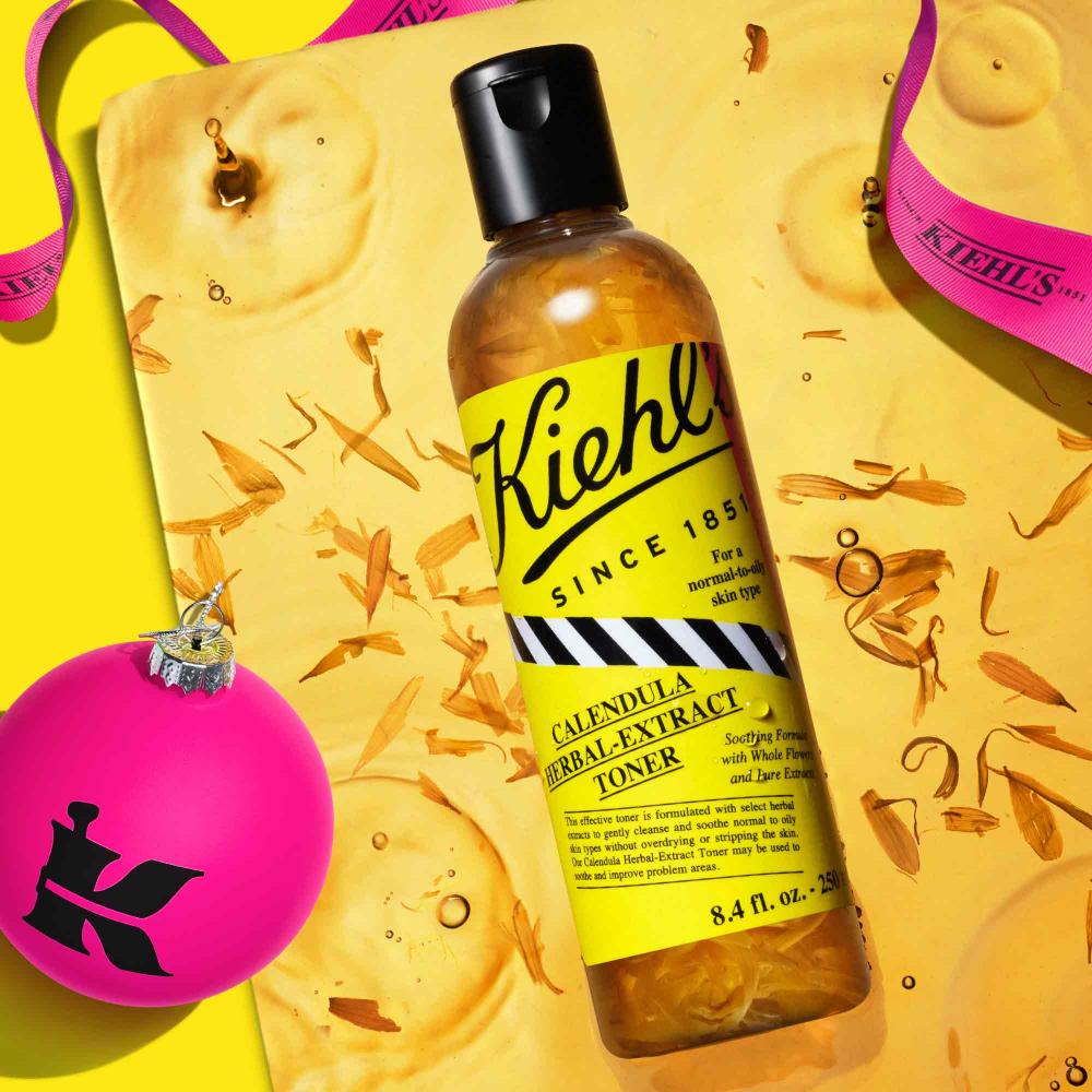 Kiehls Holiday 2024 Limited Edition Calendula Toner 250ml 3605972955524 Pdp Alt Lifestyle