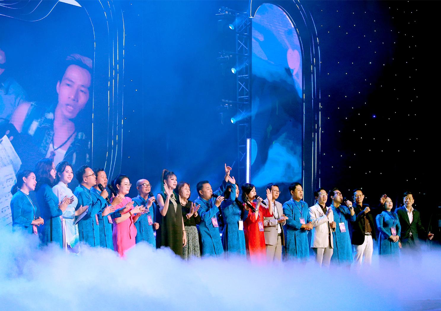 Photo Thanh Tu 1162 2 2