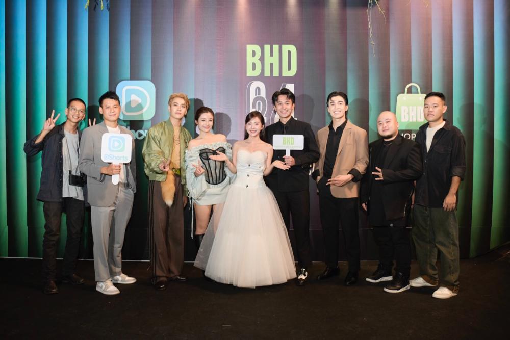 Tran Nham Duoc Diep Lam Anh Den Chuc Mung Du An Moi 9