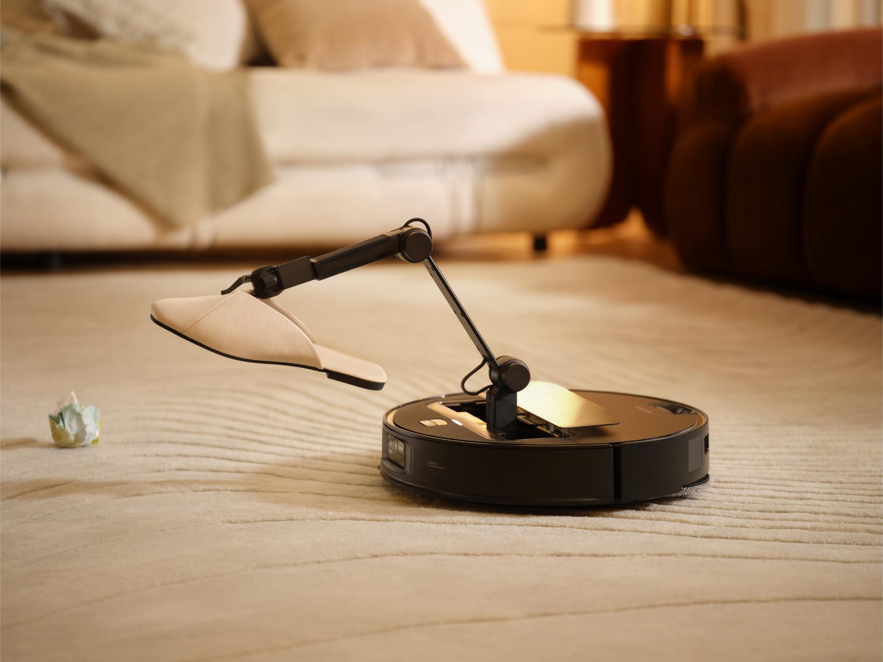 Saros Z70 Lifestyle Photo 8 2 1