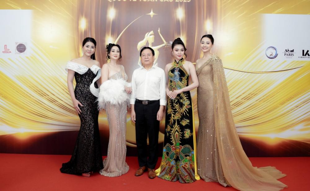 Hoa Hau Diva Doanh Nhan Viet Nam Quoc Te Toan Cau 2025 Ton Vinh Nu Doanh Nhan 15