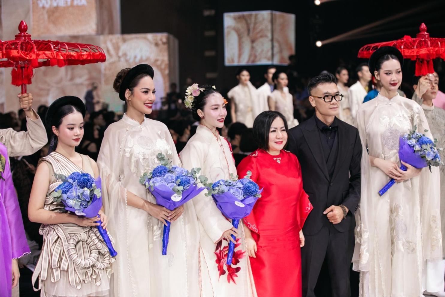9. Ntk Vu Viet Ha Tung Lam Mua Lam Gio Voi Bst Co Ay La Ai Tai Avifw S S 2024 1