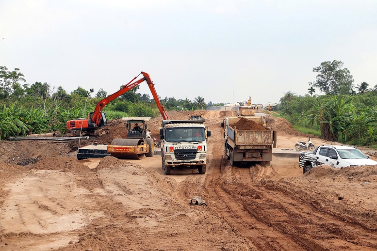 Bo Xay Dung De Nghi Cac Dia Phuong Xu Ly Dut Diem Vuong Mac Mat Bang Keo Dai 1