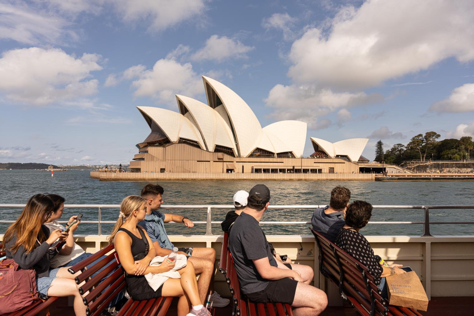 Credit Image Provided By Booking.com Shutterstock Sydney Transportation 002 (1)
