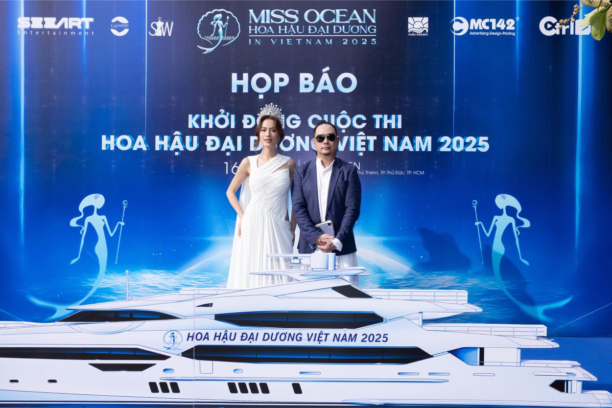 Như Vân Miss Global Ntk Võ Việt Chung
