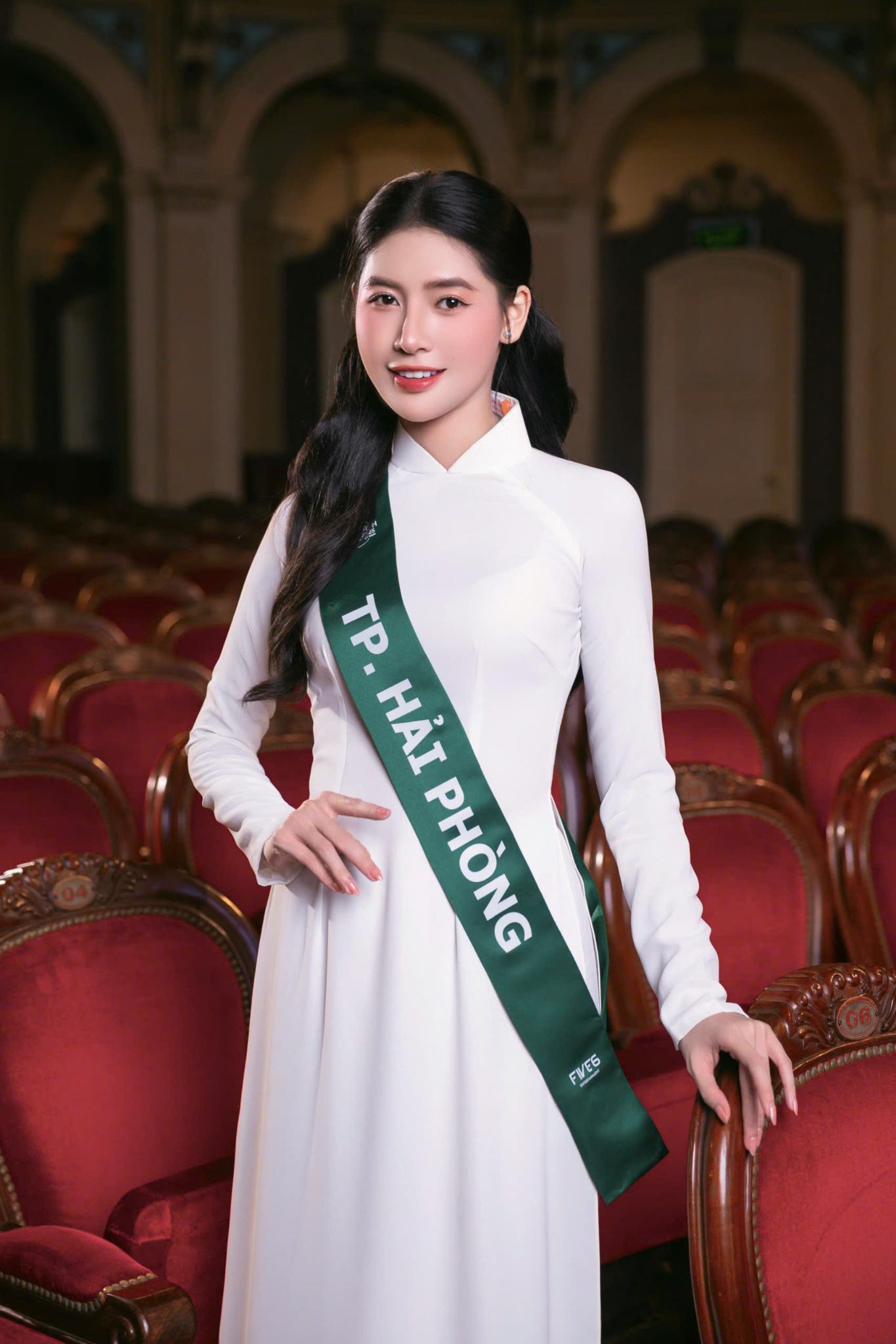 Phạm Hoàng Thu Uyên