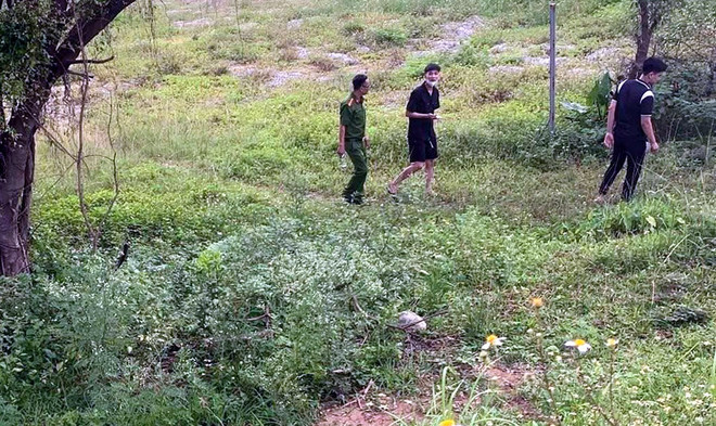 Phat Hien Thi The Nam Gioi Trong Tu The Treo Co O Ha Noi 2
