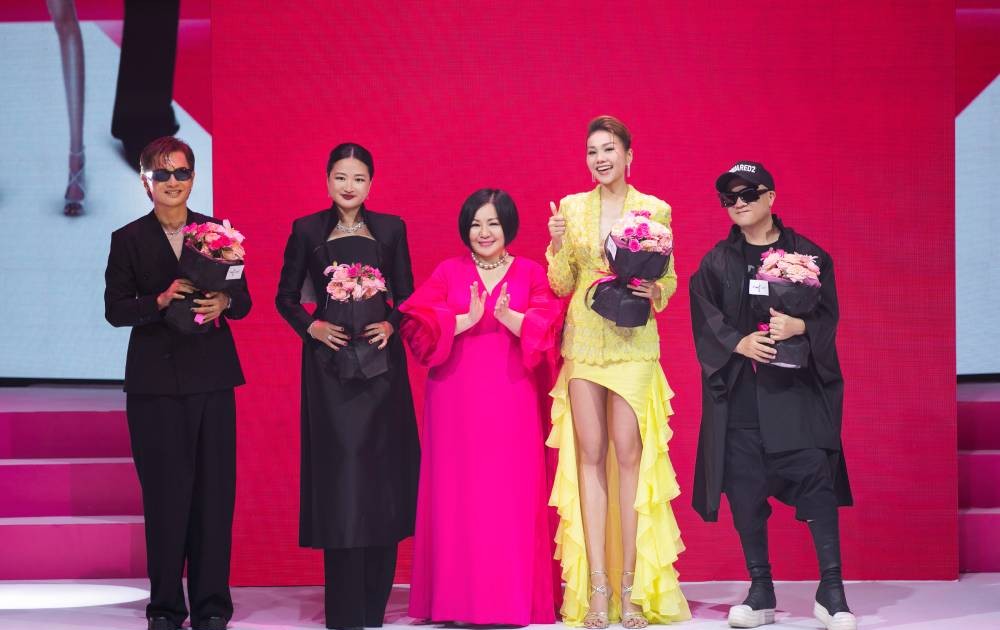 2 Madame Trang Le Cung Dan Ban Giam Khao Tai Hop Bao Vietnams Next Top Model 0 446 3