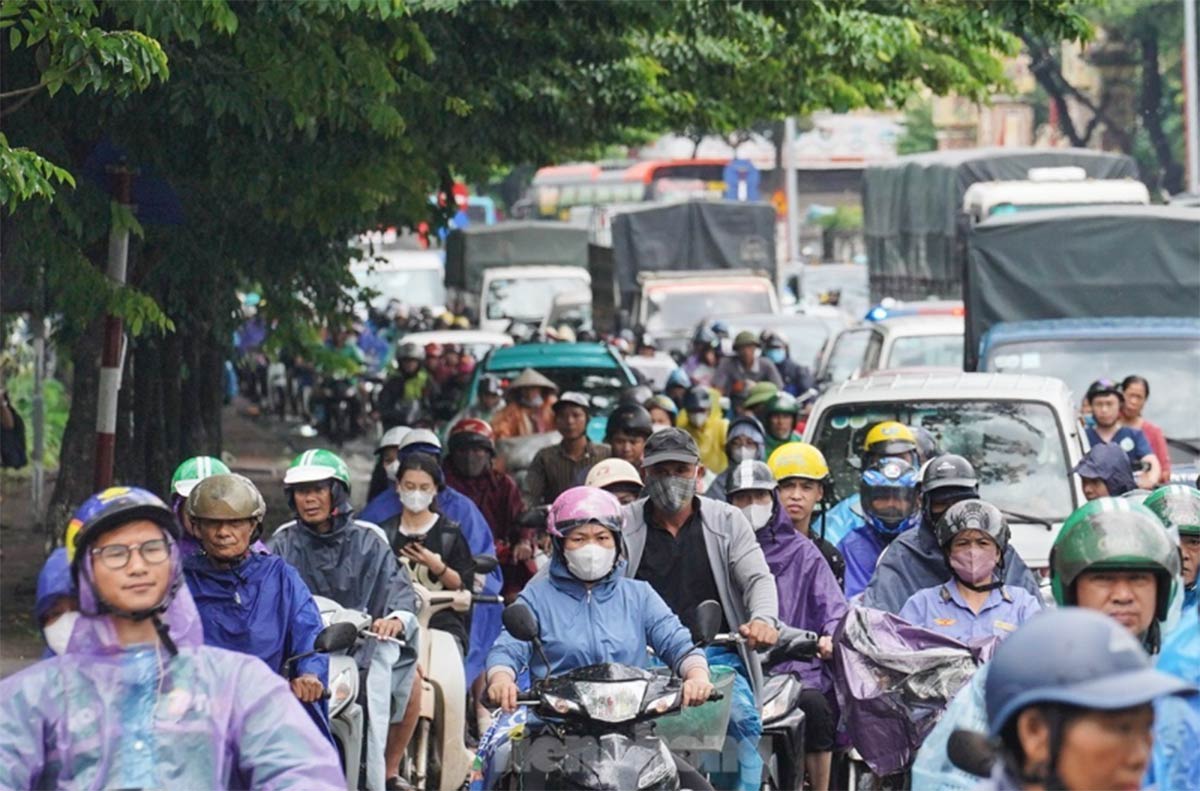 Cấm xe máy xăng: Hà Nội chi tiền mặt cho dân mua xe điện? Cấm xe máy xăng: Hà Nội chi tiền mặt cho dân mua xe điện?