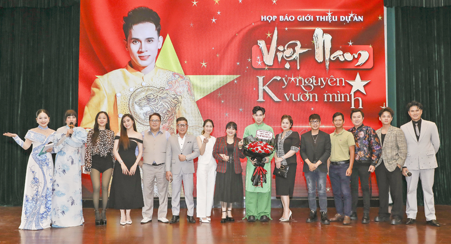 Nguyên Vũ Ca Khúc Việt Nam – Kỷ Nguyên Vươn Mình (17)