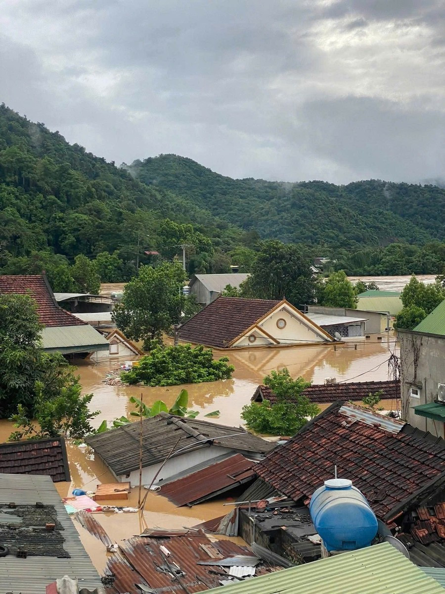 Canh Bao Mua Lon Lu Quet Tren Dien Rong Cac Tinh Chu Dong Ung Pho 1