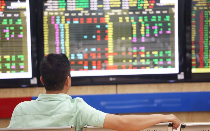 Chung Khoan Tai Chinh 46 69421912718295193660961 51780983054535358405134 1