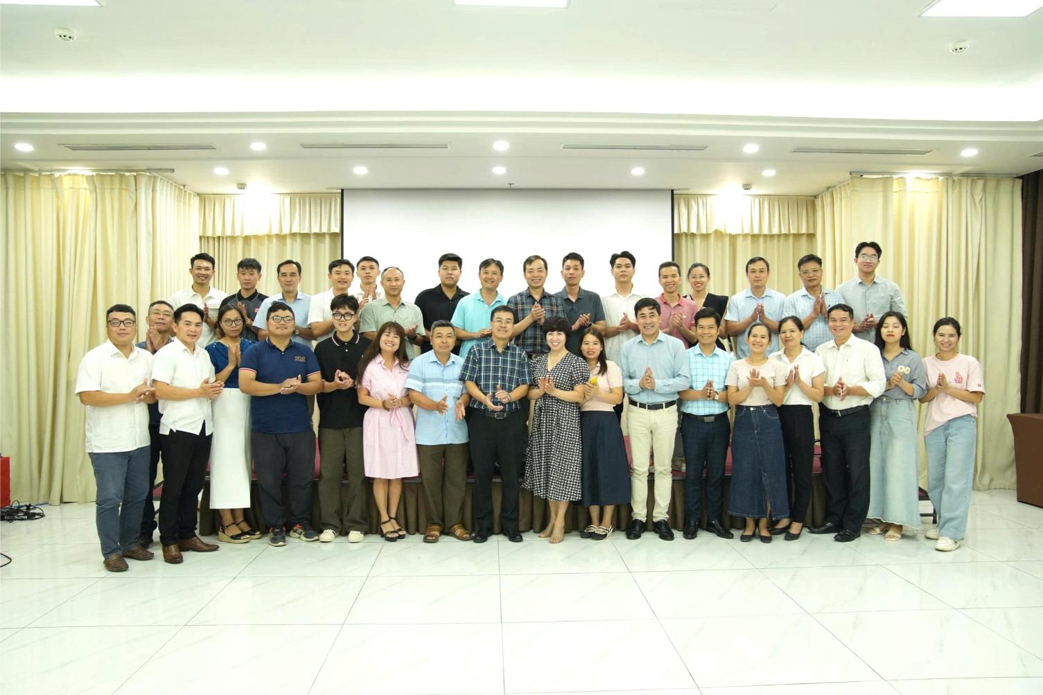 Ảnh Lưu Niệm 1 (2)