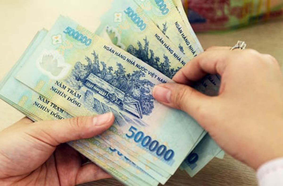 Bộ Công an muốn miễn thuế thu nhập cá nhân với tiền lương trả từ ngân sách Bộ Công an muốn miễn thuế thu nhập cá nhân với tiền lương trả từ ngân sách