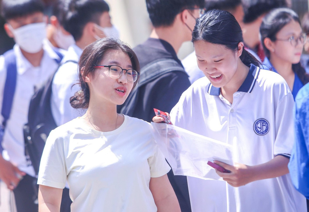 Chuyen Gia De Nghi Khong Bo Xet Hoc Ba Siet Chat Dau Ra 1