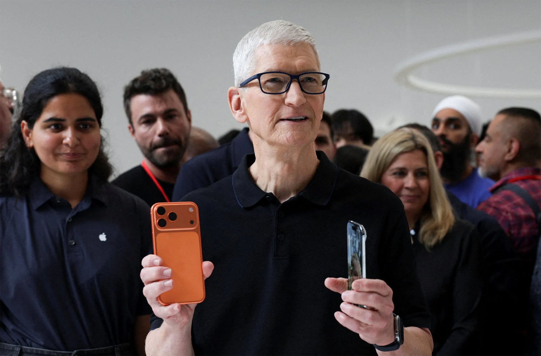 Co Phieu Apple But Pha Ngoan Muc Sau Khi Dong Iphone 17 Ra Mat 1