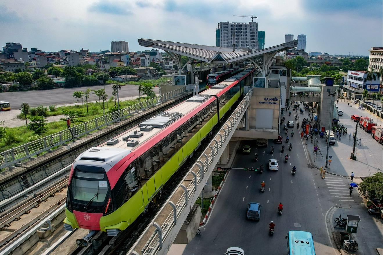 Hon 35 000 Ty Dong Lam Tuyen Metro Xuyen Long Pho Co Ha Noi 1