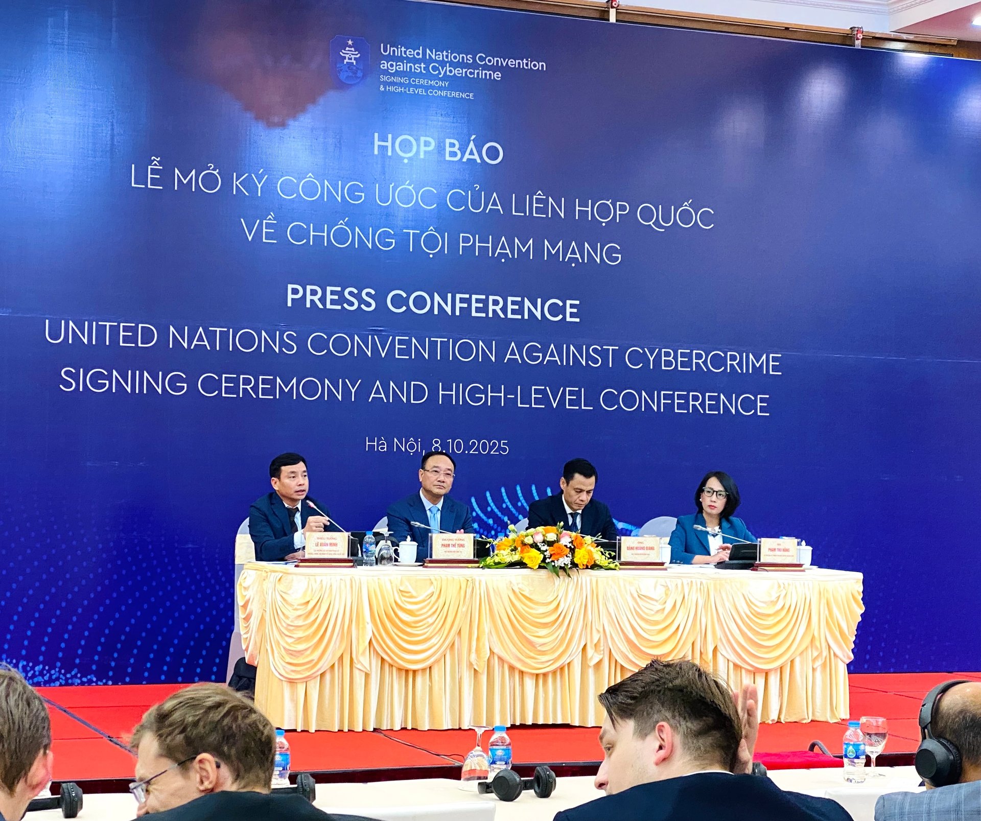 Việt Nam: Hơn 100.000 vụ liên quan tội phạm mạng, thiệt hại 740 triệu USD Việt Nam: Hơn 100.000 vụ liên quan tội phạm mạng, thiệt hại 740 triệu USD