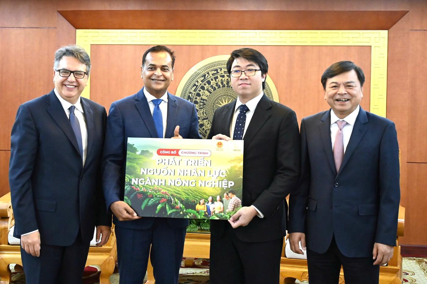 A1 17642335875452080329437 (2)