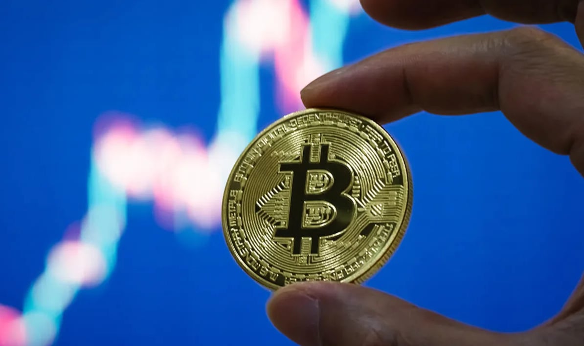 Bitcoin Tiep Tuc Chay Mau Quy Dau Tu Lon Nhat The Gioi Roi Vao Canh Toi Te 1