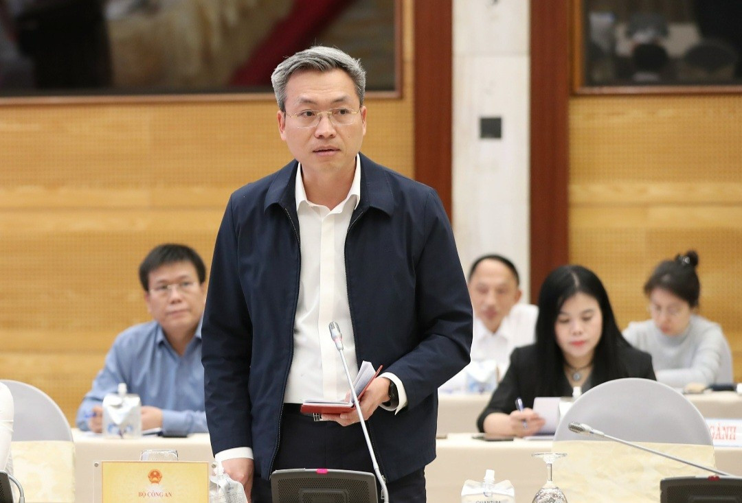 Bo Cong An Thong Tin Vu An Hoang Huong Va Ngan 98 1