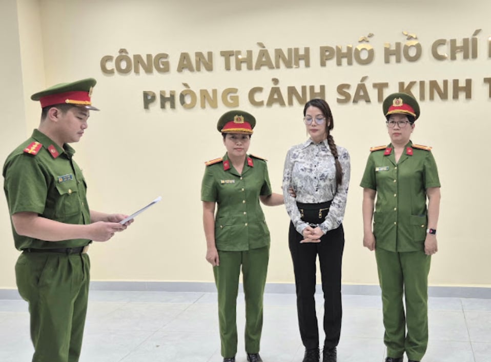 Dien Vien Truong Ngoc Anh Bi Bat Vi Cao Buoc Chiem Doat Hang Nghin Luong Vang 1