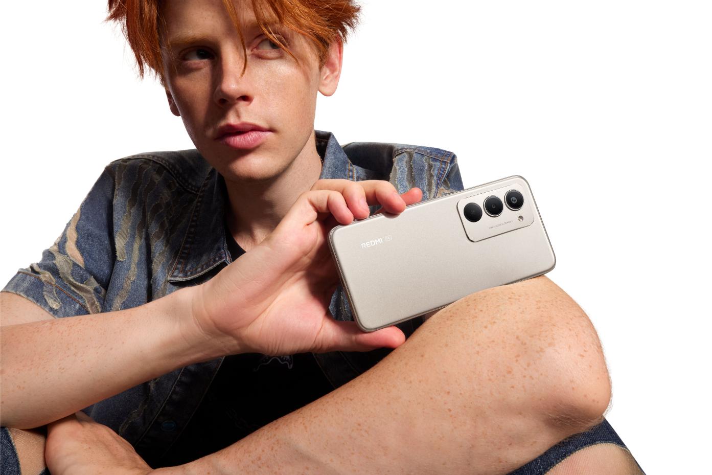 Redmi 15 5g Model Shot 3 (2)