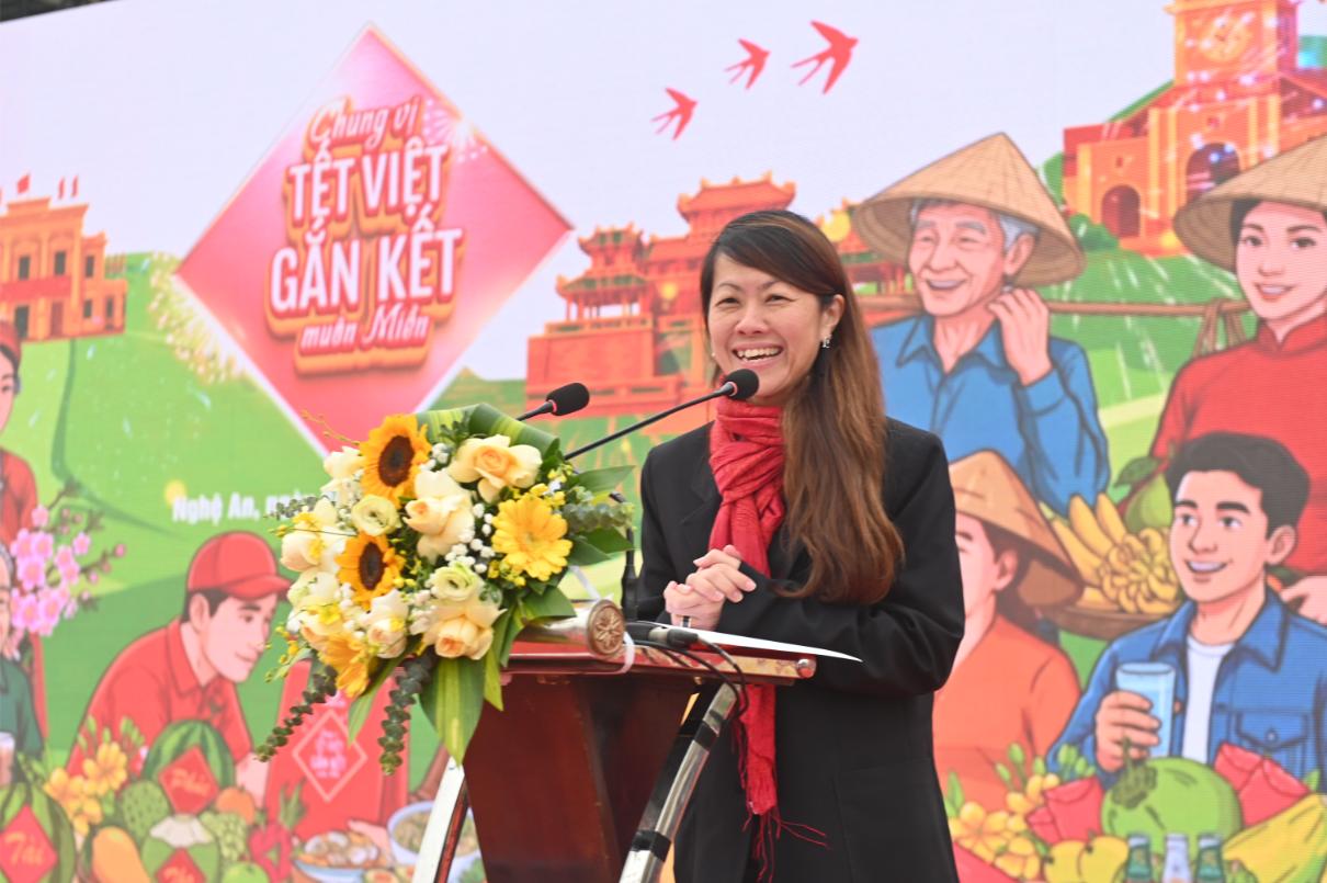 Bà Patsy Lim, Phó Tổng Giám đốc Phụ Trách Marketing Của Sabeco Phát Biểu Tại Sự Kiện (2)