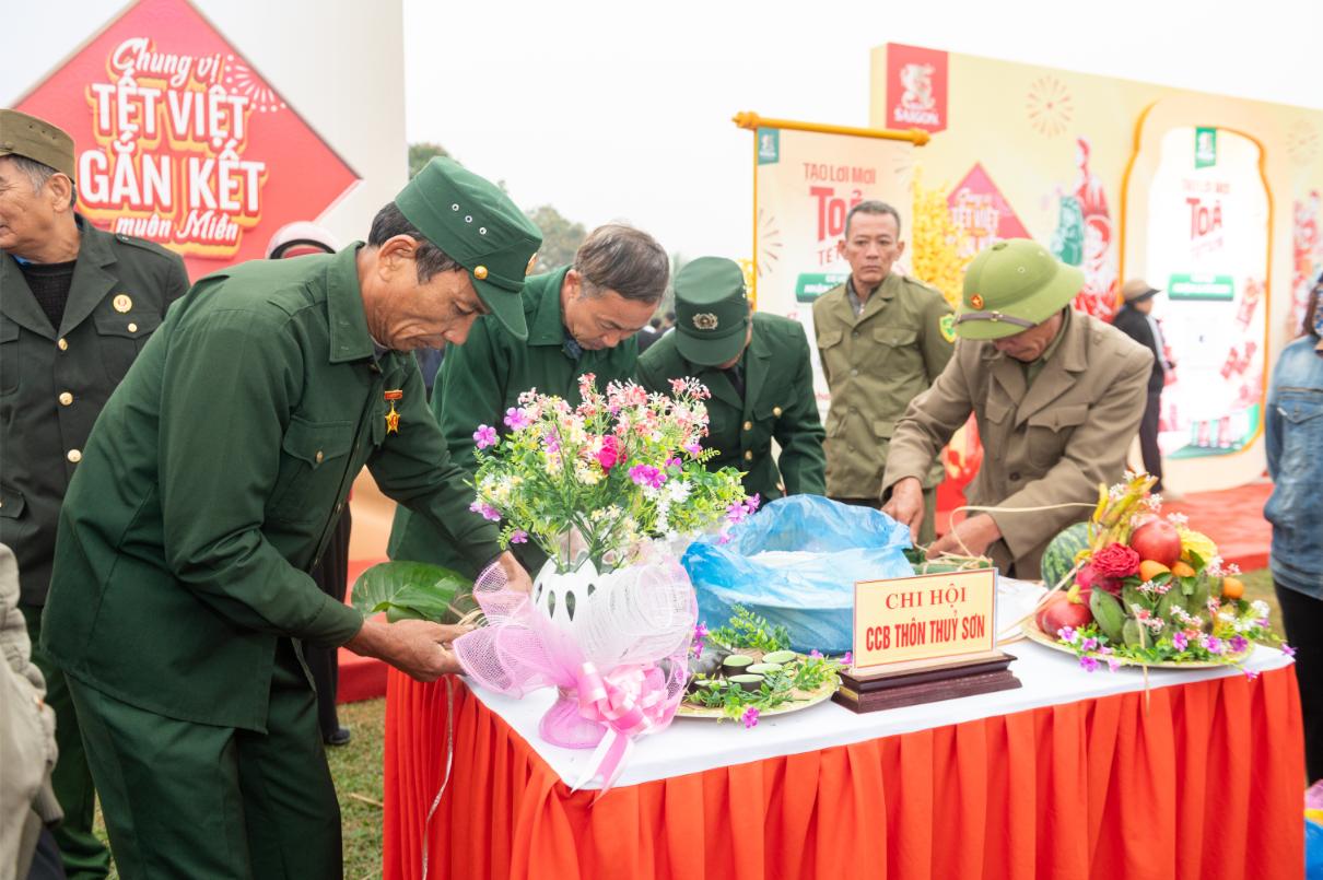 Các Cựu Chiến Binh Chuẩn Bị Phần Thi Của Mình Trong Sự Kiện