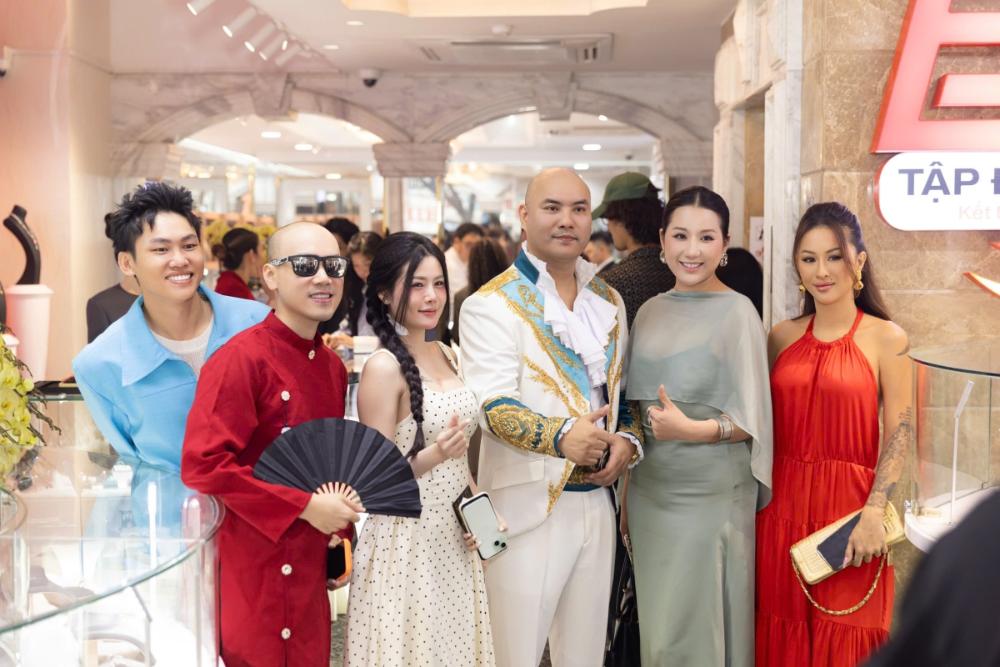 A Tuan Khai Truong Bjc10