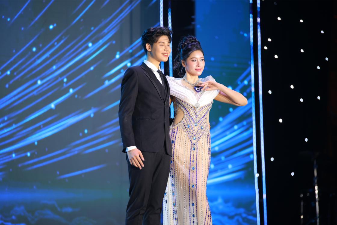 B21a0987 C99e 486e 8214 Bc807b594fab (1)