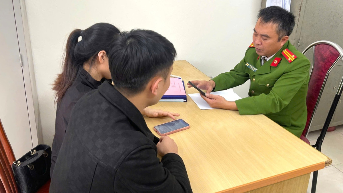 Kip Thoi Ngan Chan Vu Gia Danh Si Quan Quan Doi De Lua Dao Chiem Doat Tai San 1