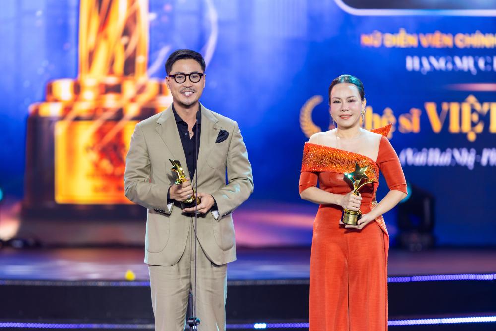 Mưa Đỏ, Steven, Lê Hạ Anh, Việt Hương, Thiên Ân‘đại thắng’ Ngôi Sao Xanh 2025 Mưa Đỏ, Steven, Lê Hạ Anh, Việt Hương, Thiên Ân‘đại thắng’ Ngôi Sao Xanh 2025