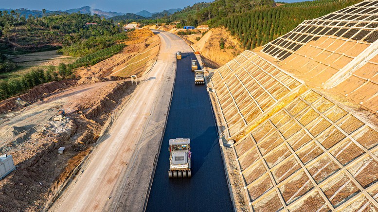 To Chuc Giao Thong Tam Dip Tet Tren Hai Cao Toc Qua Cao Bang Lang Son 1