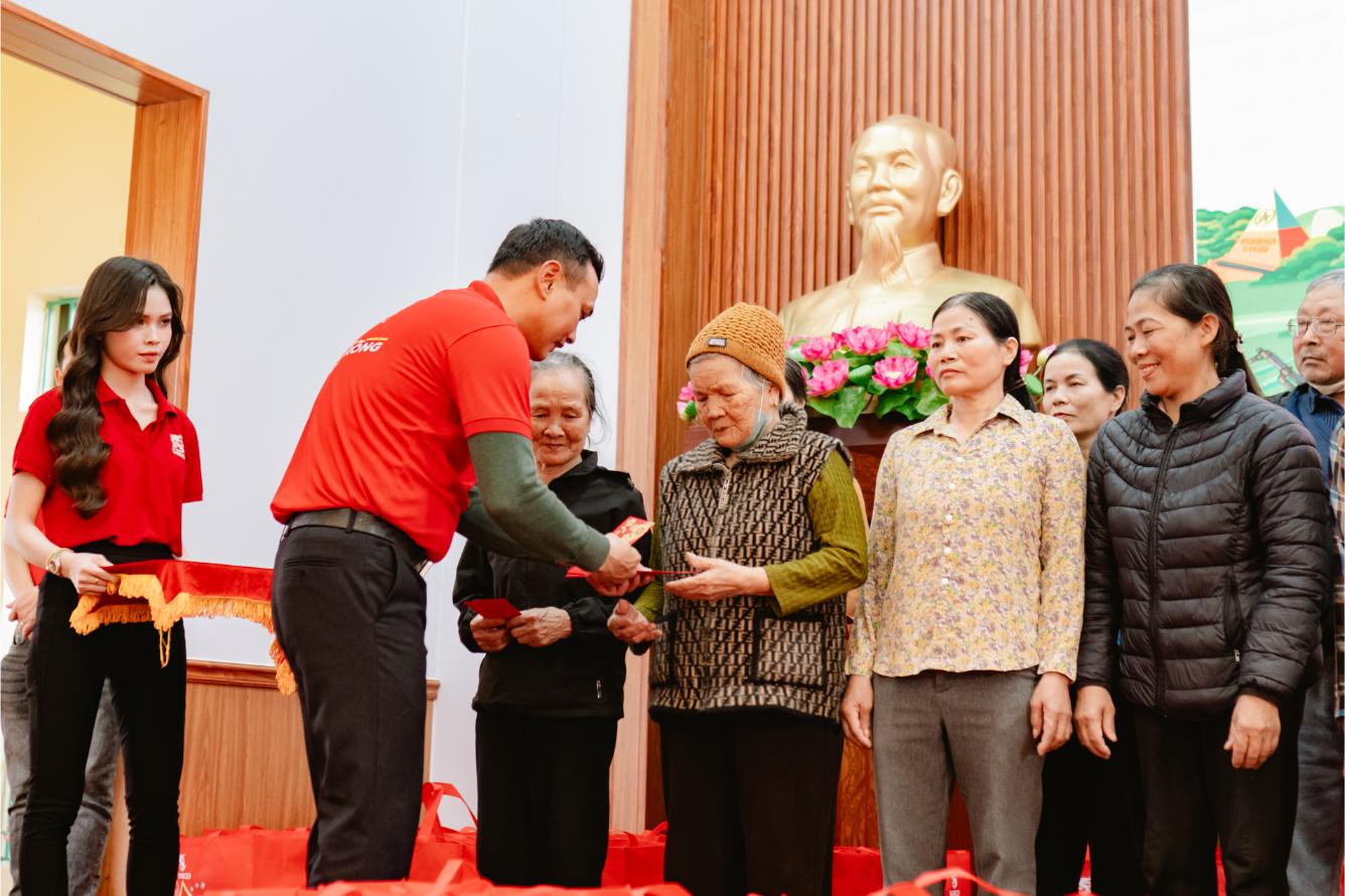 Sabeco Phối Hợp Với Ủy Ban Trung Ương Mặt Trận Tổ Quốc Việt Nam (mttqvn) Và Chính Quyền địa Phương Tại Phường Nguyễn Bỉnh Khiêm (hải Phòng) Và Xã Cam Hồng (1)