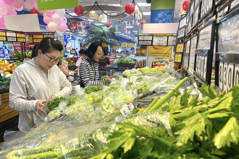 Mung 6 Tet Binh Ngo Thi Truong Hang Hoa Tro Lai Trang Thai Binh Thuong 1