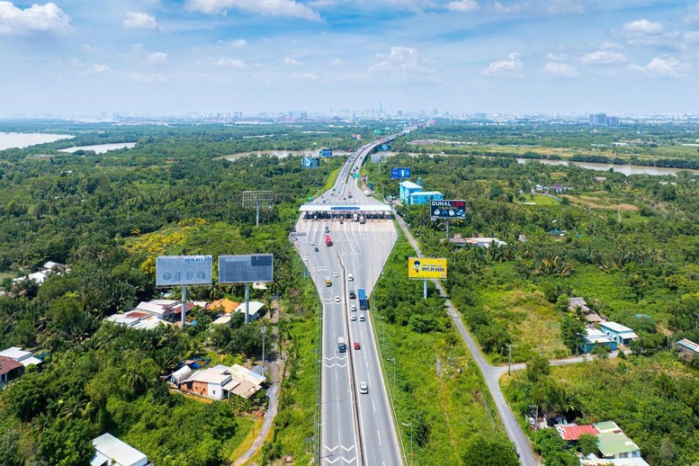 Cao Toc Tphcm Long Thanh Dau Giay Phan Lan Rieng Cho Xe Chay Toc Do Cao 1