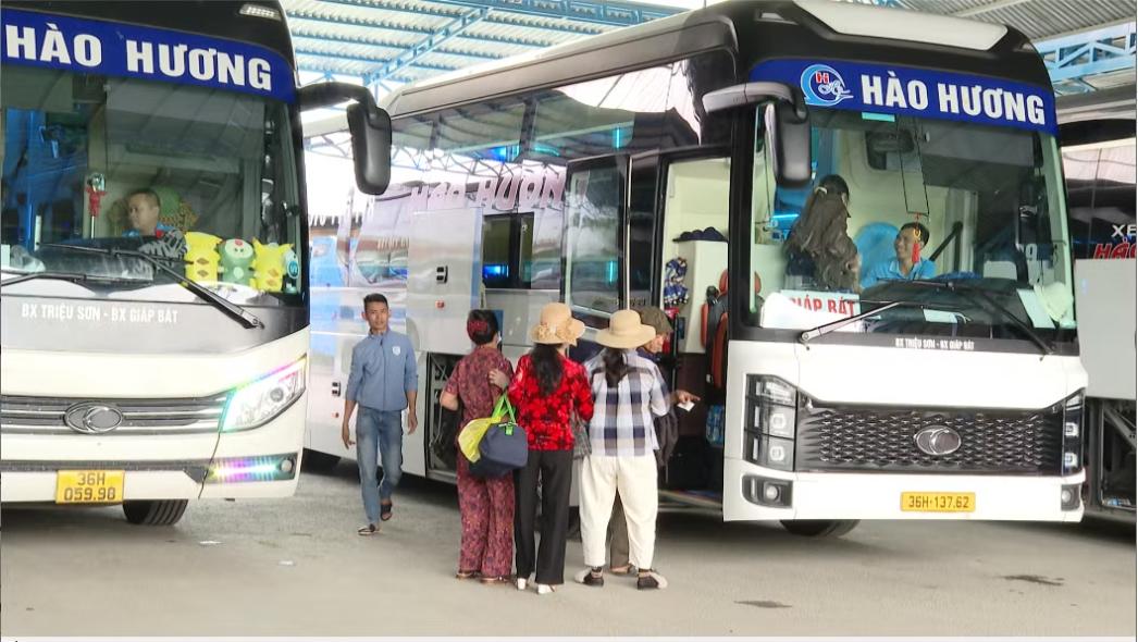 Duy Tri Gia Cuoc Van Tai Khach Truoc Bien Dong Gia Xang Dau 2