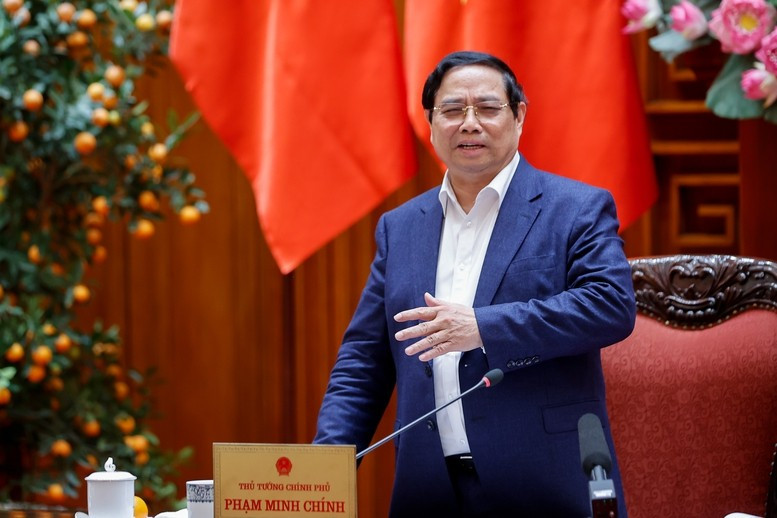 Thu Tuong Yeu Cau Su Dung Ngay Quy Binh On Gia Xang Dau Tu 10 3 1