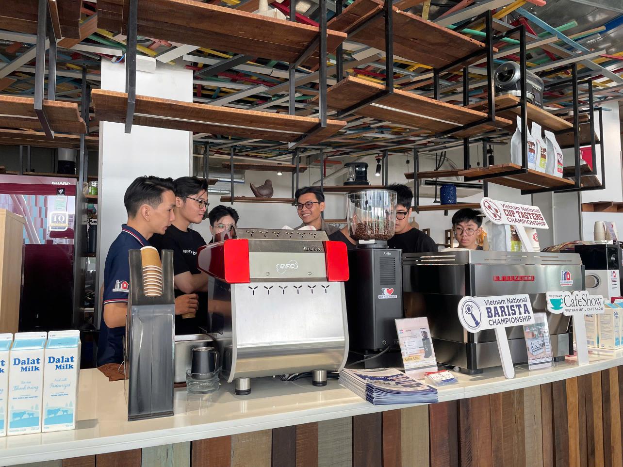 Z7639987337905 8983ec09c837a07f972951ae04d6b3d3 (1)