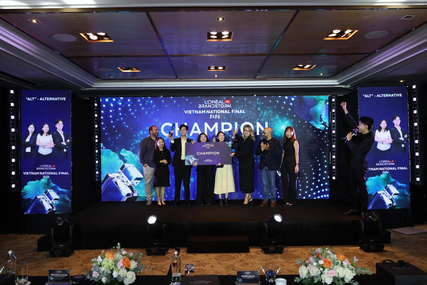 Champion Doi Thi Alternative 1 1 2