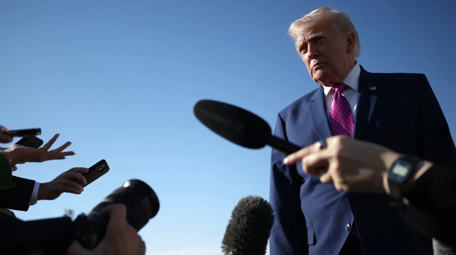 Trump Tuyen Bo Se Phong Toa Eo Bien Hormuz Hai Quan My Ngay Lap Tuc Dan Tran 1