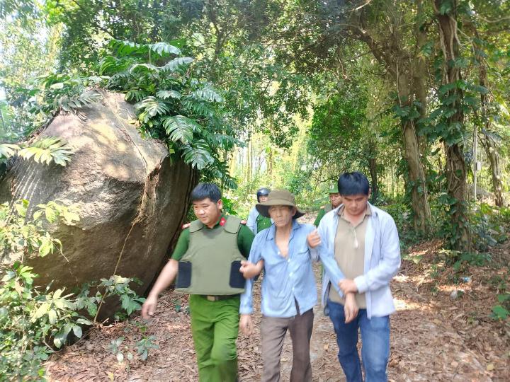 Z7732172235796 29531e54f2c5ba2dd6780568560009d4 (1)